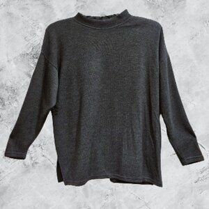 New York Style Women's Long Sleeve Knit Charcoal Sweater - M